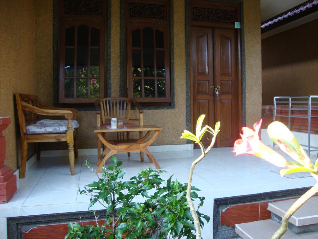 Gusti Home Stay Ubud エクステリア 写真