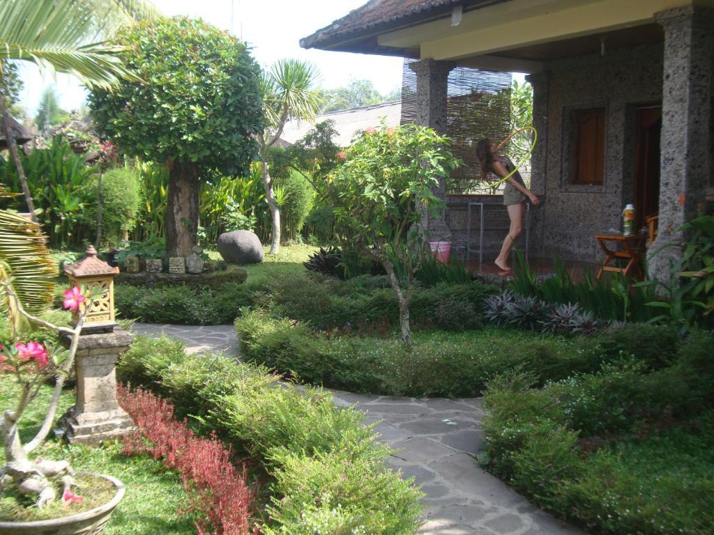 Gusti Home Stay Ubud エクステリア 写真